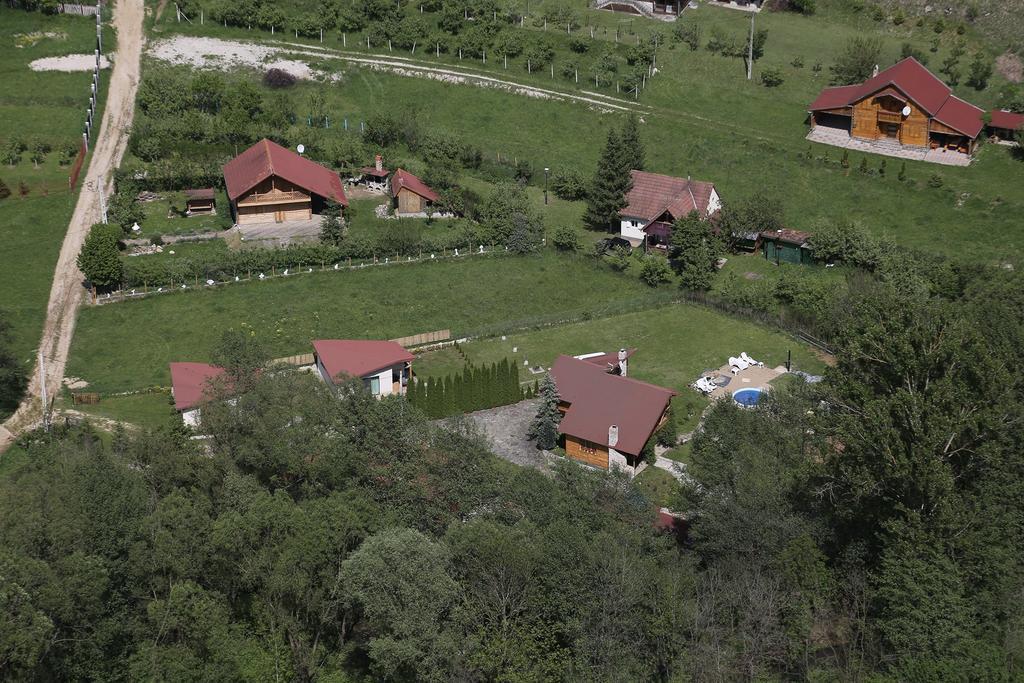 Studiouri Valisoara Экстерьер фото